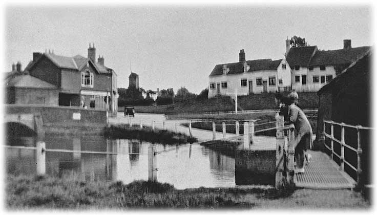 Footbridge - 1930s